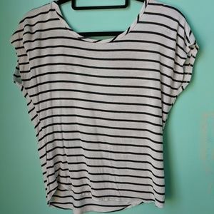 Cute striped top with bow